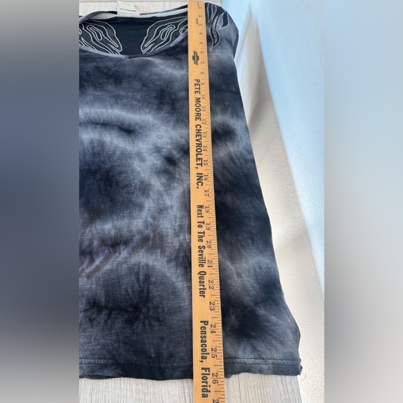 Ariat Long Sleeve Lightweight Top Angel Wings Burnout Tie Dye Y2K 2000s Size XL - Picture 6 of 8